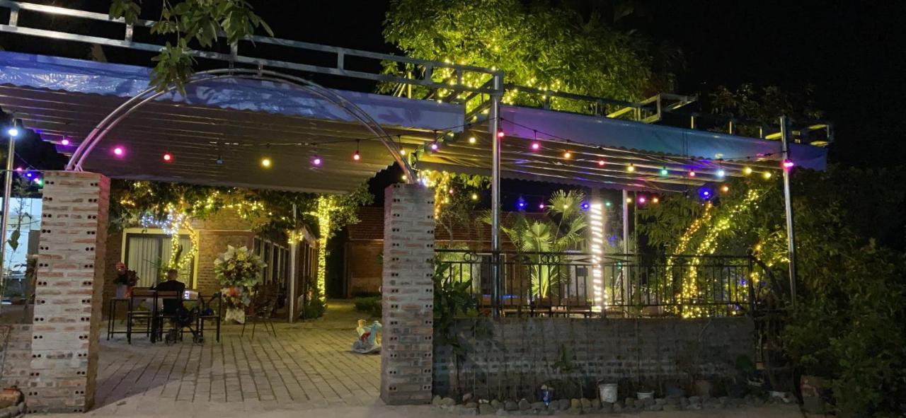D&D Riverside Homestay Xuan Son Exteriör bild