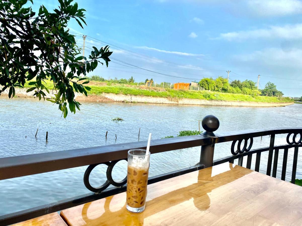 D&D Riverside Homestay Xuan Son Exteriör bild